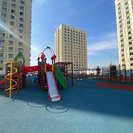 Комфортные 2-Х Комнатные Апартаменты Бизнес Класса Almatı Dış mekan fotoğraf